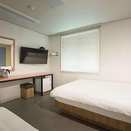 Champion Hotel-2