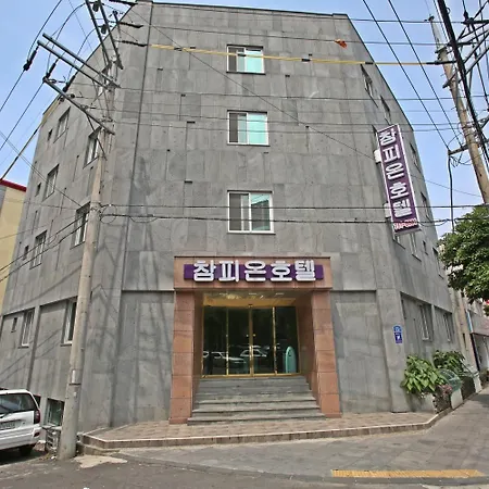 Champion Hotel-3